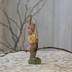 Easter Parade no. 23