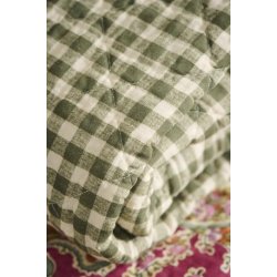Quilt tppe - grn m/naturfarvede sm tern