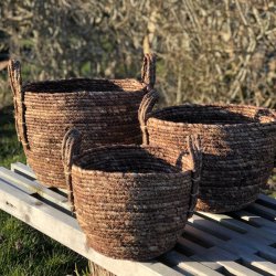 Rdbrun kurv - mellem 