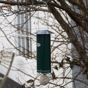 Foderautomat til mejsebolde