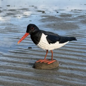 Strandskade - h�ndsk�ret tr�figur